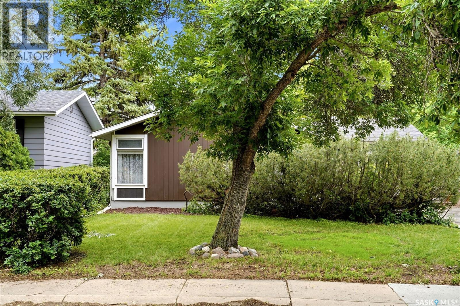 825 Shannon Road, Regina, Saskatchewan  S4S 5K1 - Photo 42 - SK041291