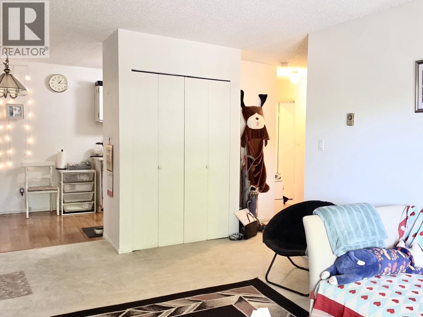 220 8231 Granville Avenue, Richmond, British Columbia  V6Y 3A4 - Photo 4 - R3142121