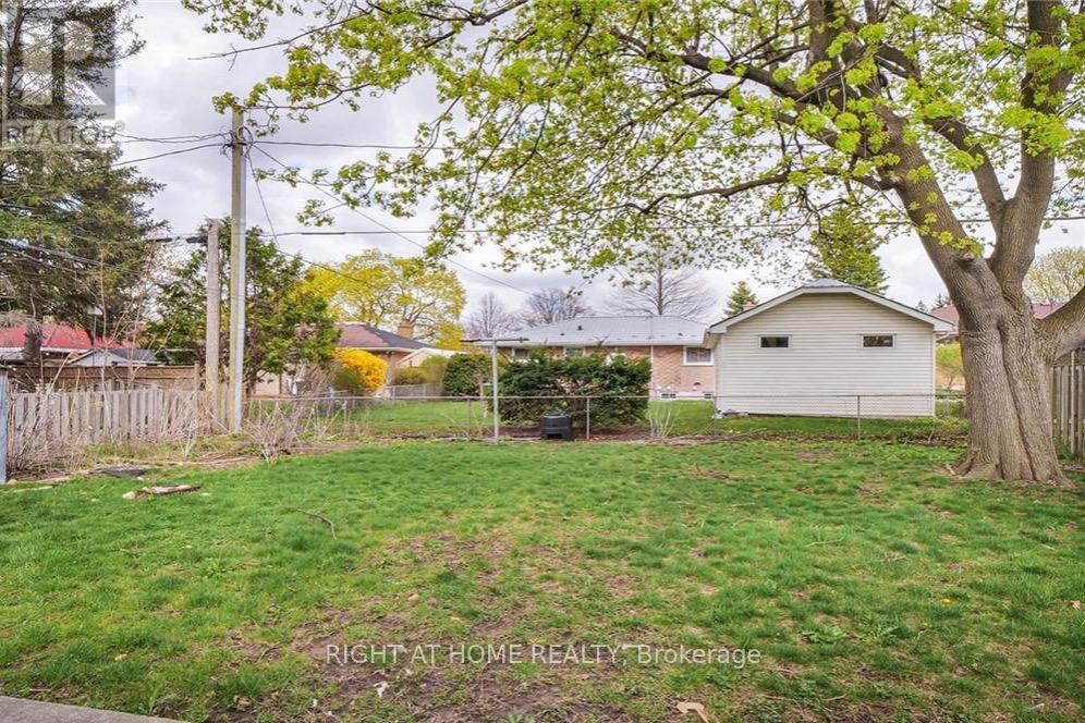 200 Renfro Crescent, London South, Ontario  N5V 3B7 - Photo 14 - X13520342