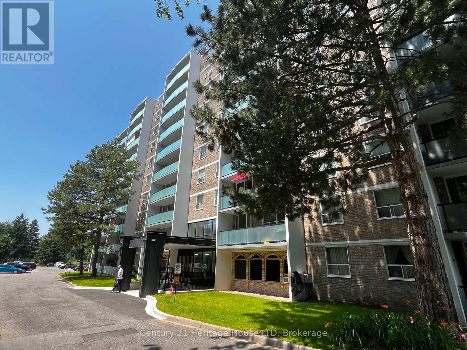 303 - 359 GENEVA STREET, St. Catharines, Ontario