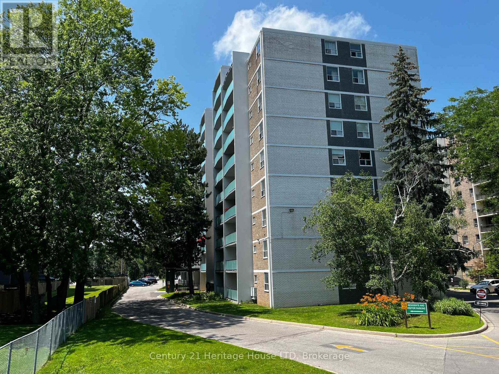 303 - 359 Geneva Street, St. Catharines, Ontario  L2N 2G5 - Photo 2 - X13520380