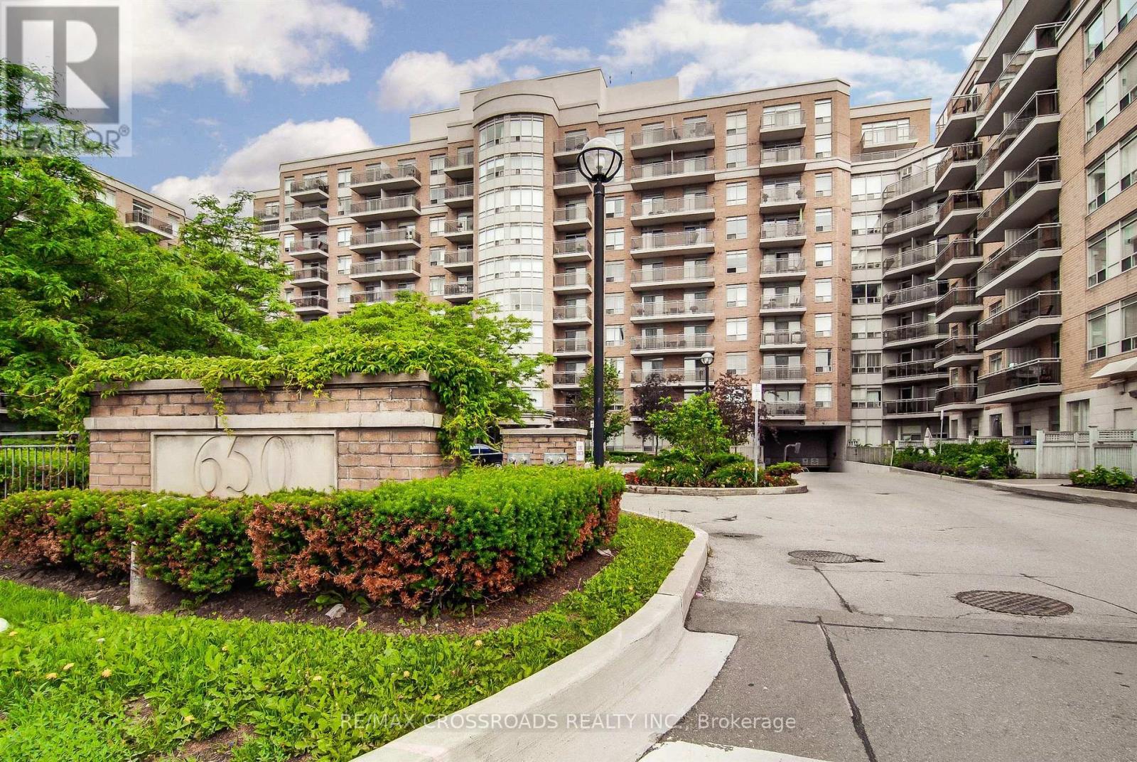 183 - 650 Lawrence Avenue W, Toronto, Ontario  M6A 3E8 - Photo 2 - C13516878