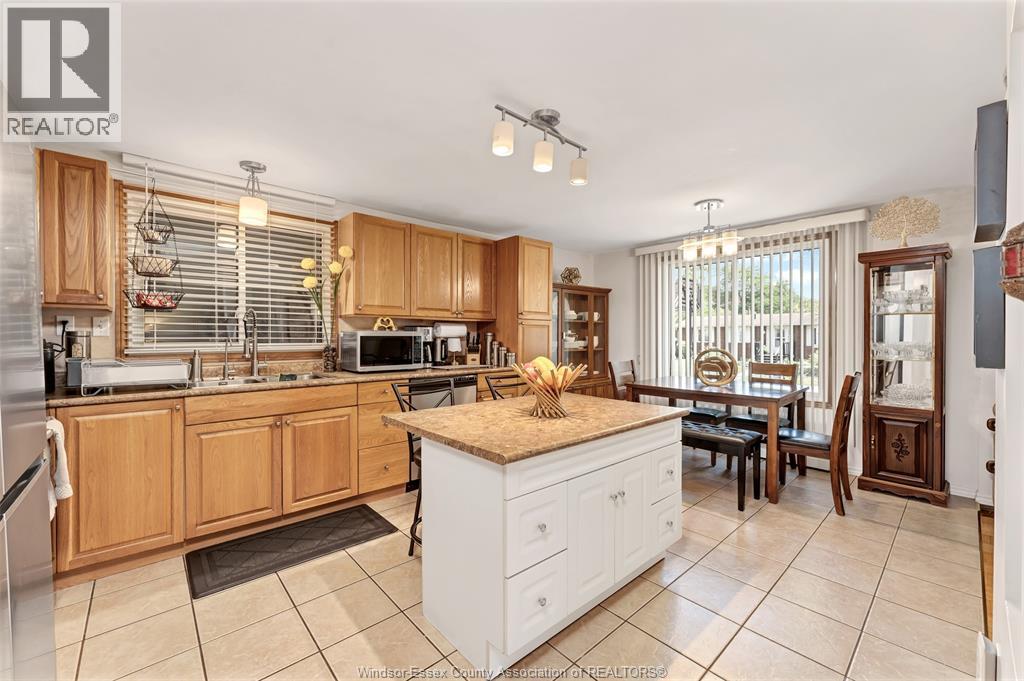 2949 Brimley Drive, Windsor, Ontario  N8R 1L9 - Photo 11 - 26015984