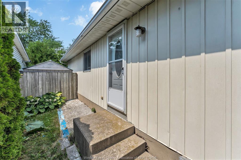 2949 Brimley Drive, Windsor, Ontario  N8R 1L9 - Photo 36 - 26015984