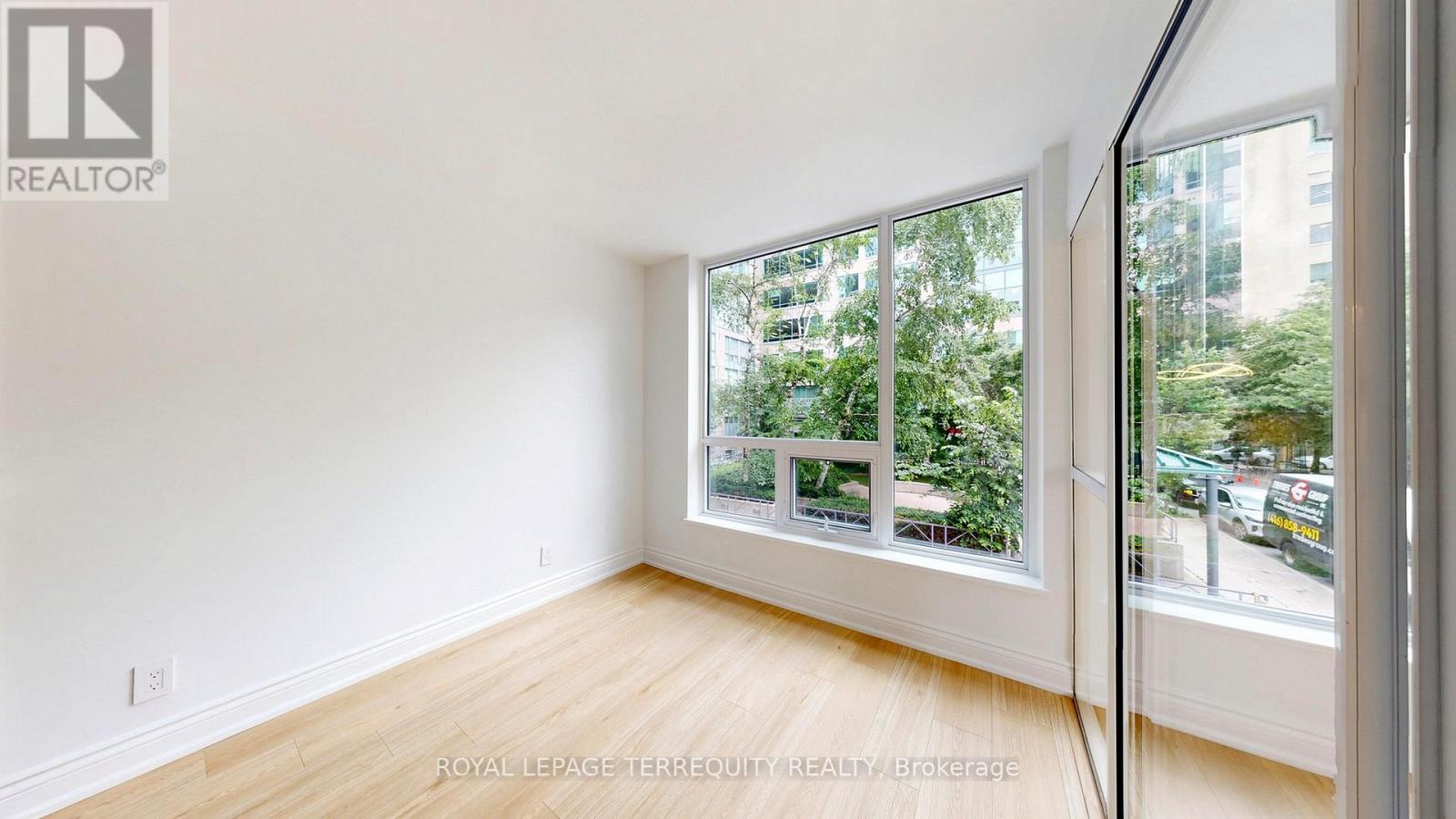 220 - 92 King Street E, Toronto, Ontario  M5C 2V8 - Photo 18 - C13520076