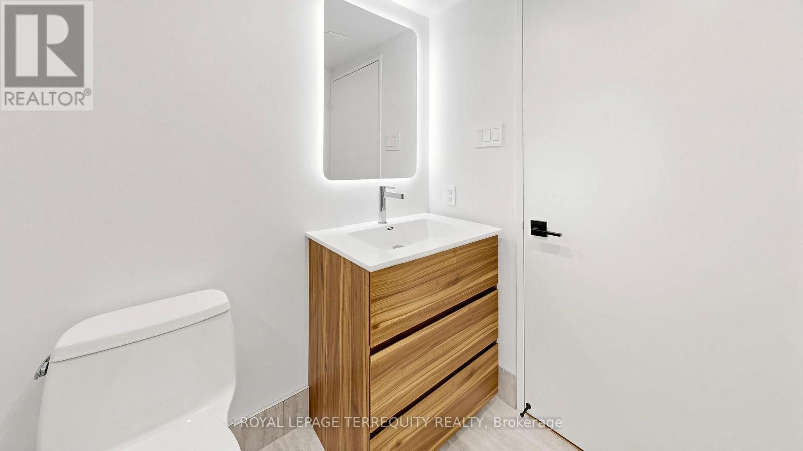 220 - 92 King Street E, Toronto, Ontario  M5C 2V8 - Photo 22 - C13520076