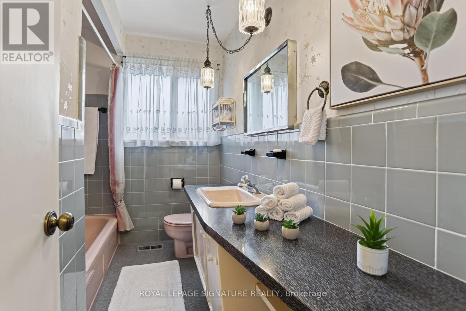 1 Tanburn Place, Toronto, Ontario  M3A 1X6 - Photo 10 - C13520136