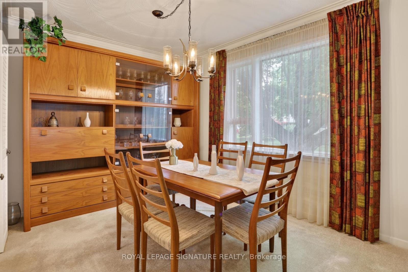 1 Tanburn Place, Toronto, Ontario  M3A 1X6 - Photo 4 - C13520136