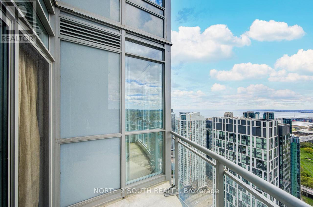 Ph11 - 21 Iceboat Terrace, Toronto, Ontario  M5V 4A9 - Photo 19 - C13520176