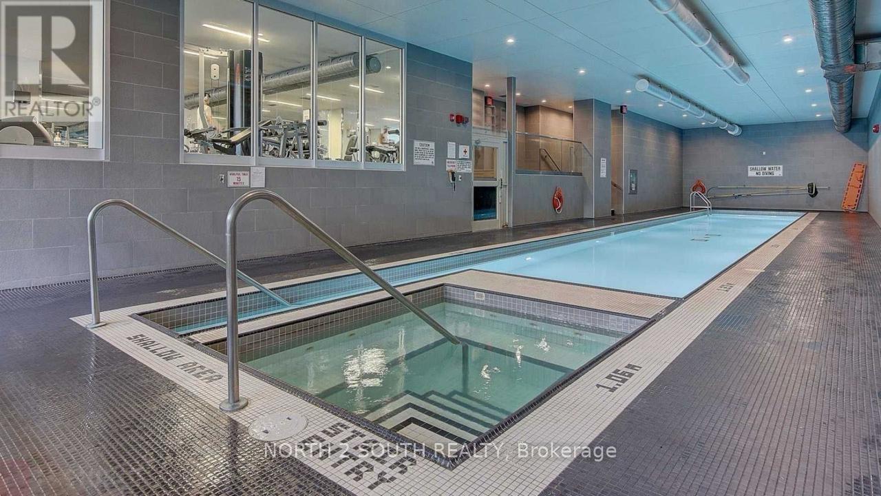 Ph11 - 21 Iceboat Terrace, Toronto, Ontario  M5V 4A9 - Photo 33 - C13520176