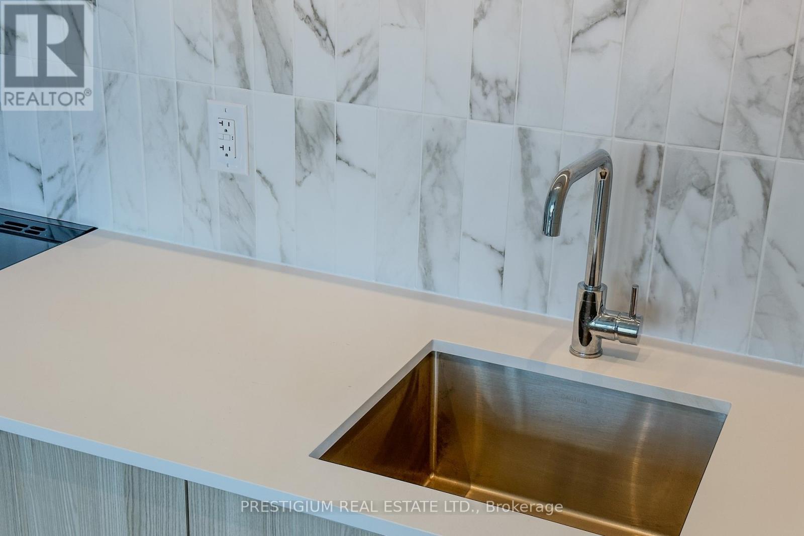303 - 500 Dupont Street, Toronto, Ontario  M6G 1Y7 - Photo 14 - C13520214