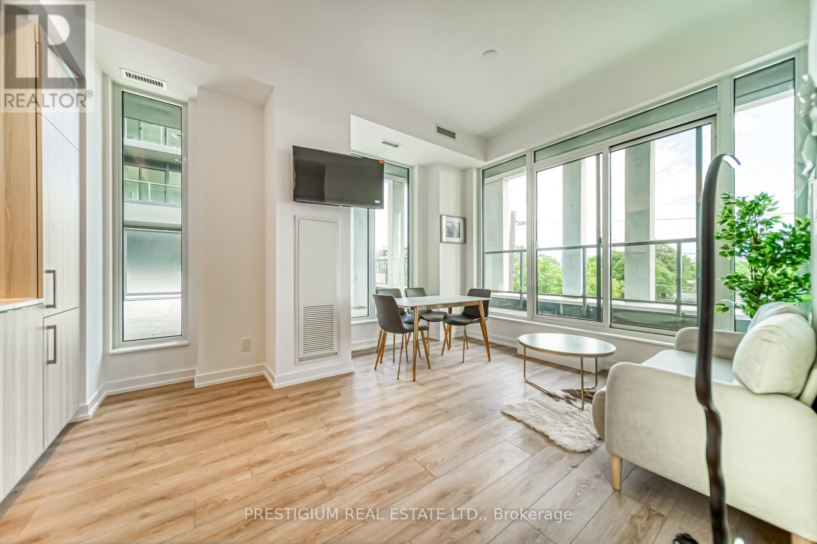 303 - 500 Dupont Street, Toronto, Ontario  M6G 1Y7 - Photo 5 - C13520214