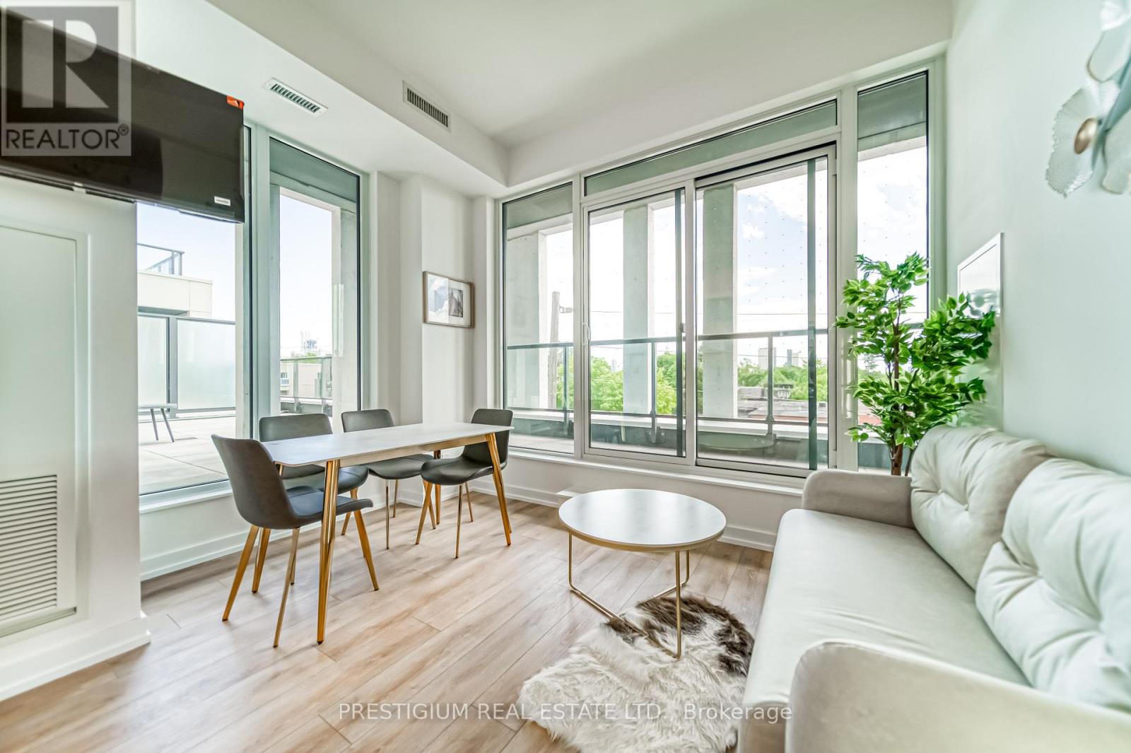 303 - 500 Dupont Street, Toronto, Ontario  M6G 1Y7 - Photo 8 - C13520214