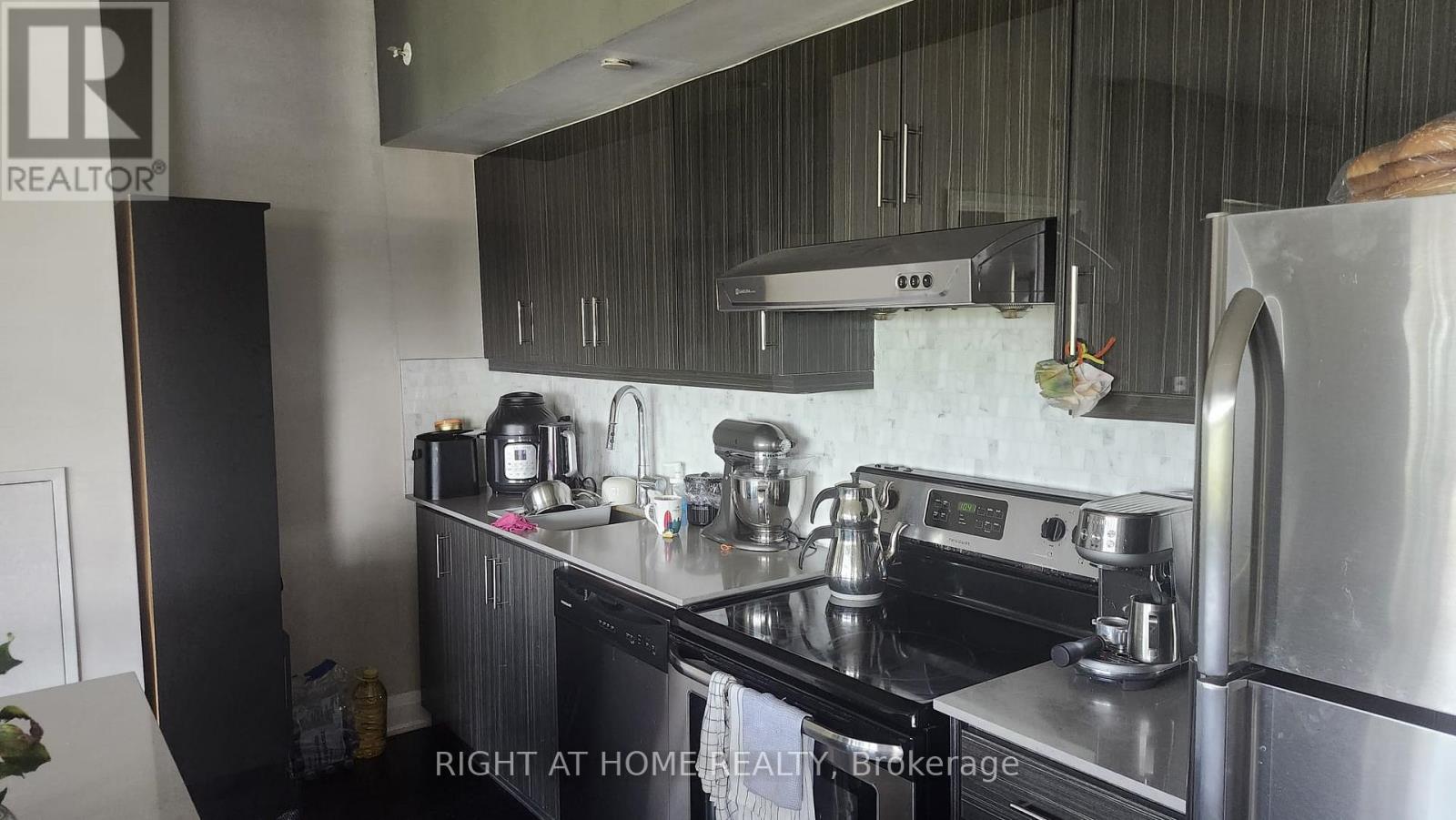 306 - 160 Vanderhoof Avenue, Toronto, Ontario  M4G 0B7 - Photo 10 - C13520242