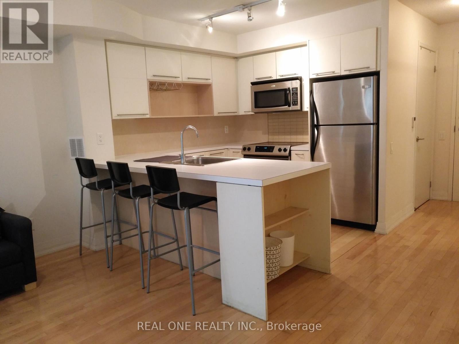 306 - 21 Carlton Street, Toronto, Ontario  M5B 1L2 - Photo 2 - C13520310