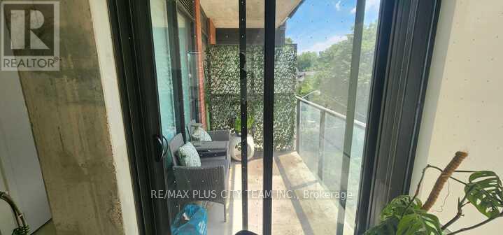 309 - 246 Logan Avenue, Toronto, Ontario  M4M 0E9 - Photo 12 - E13520118
