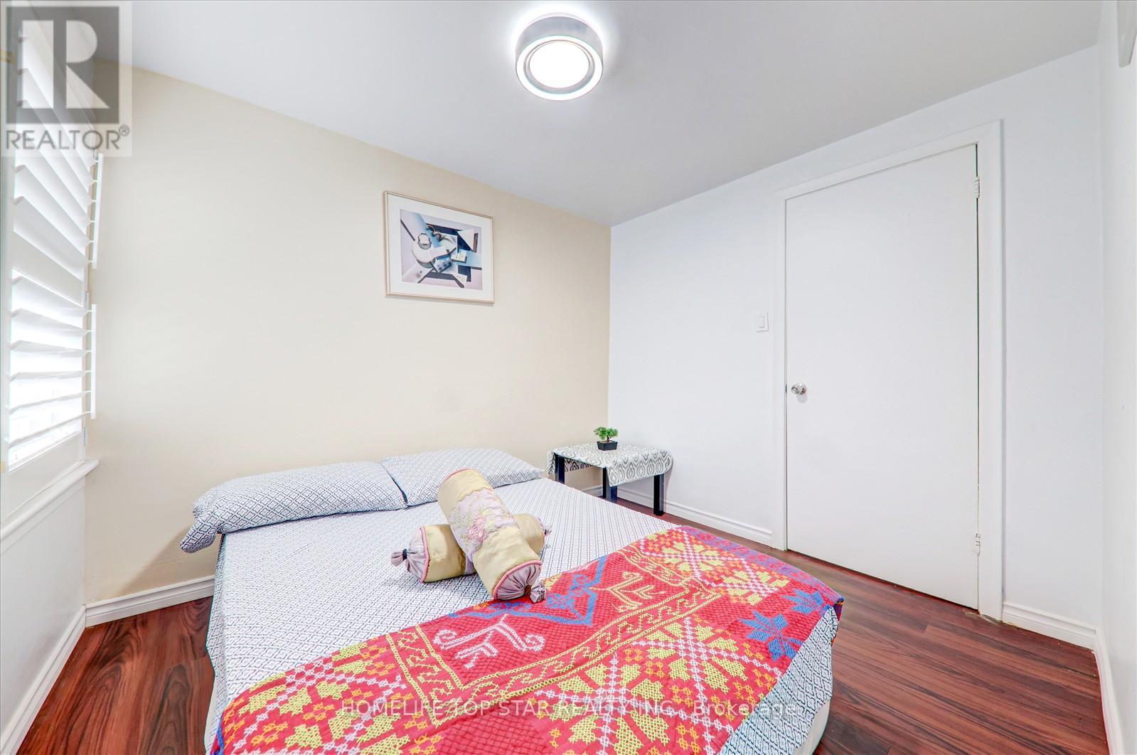 50 Chestnut Crescent, Toronto, Ontario  M1L 1Y5 - Photo 15 - E13520228