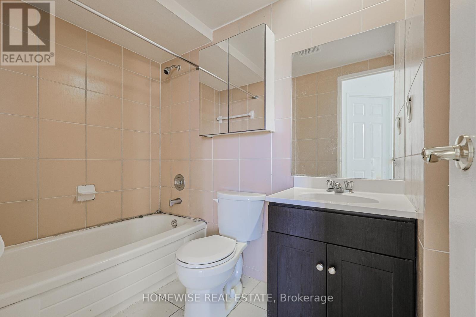 714 - 485 Kingston Road, Toronto, Ontario  M4L 1V6 - Photo 9 - E13520334