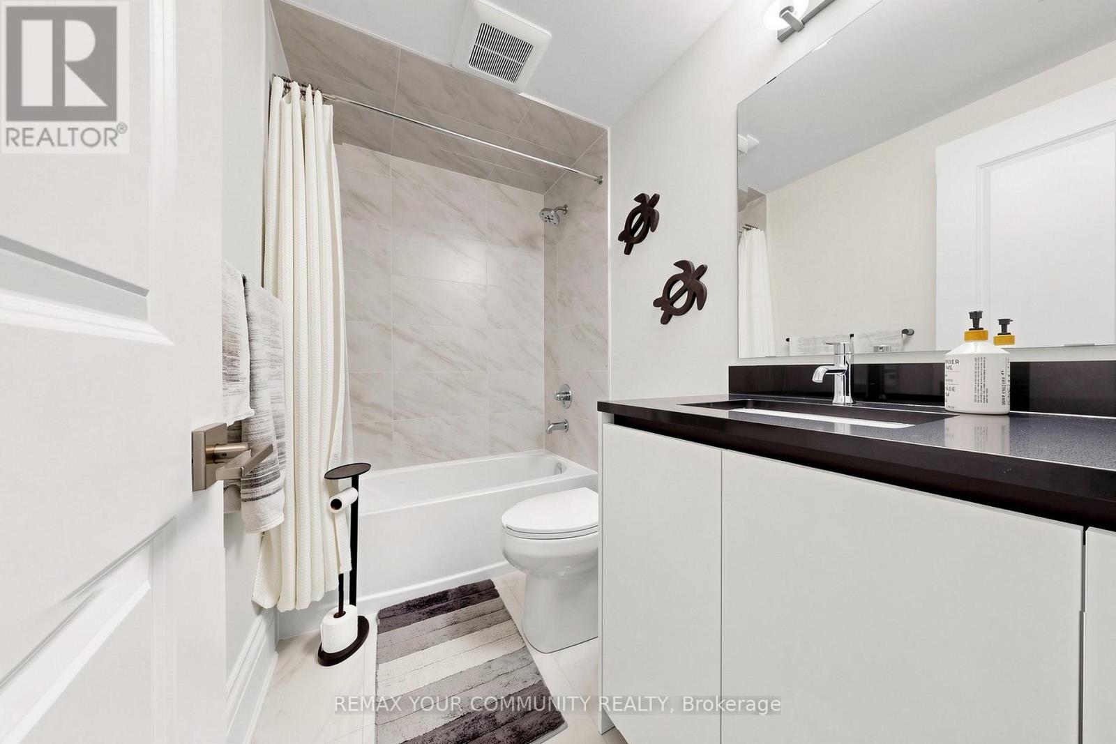 60 Royal Hill Court, Aurora, Ontario L4G 3Z7 - Photo 34 - N13520352