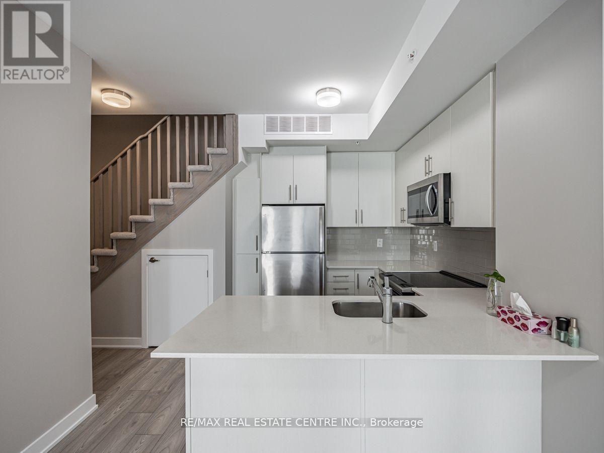 9 - 3473 Widdicombe Way, Mississauga, Ontario  L5L 0B8 - Photo 11 - W13520102