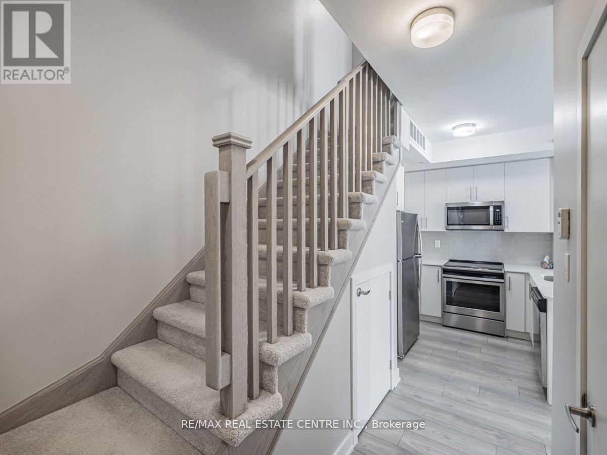 9 - 3473 Widdicombe Way, Mississauga, Ontario  L5L 0B8 - Photo 12 - W13520102