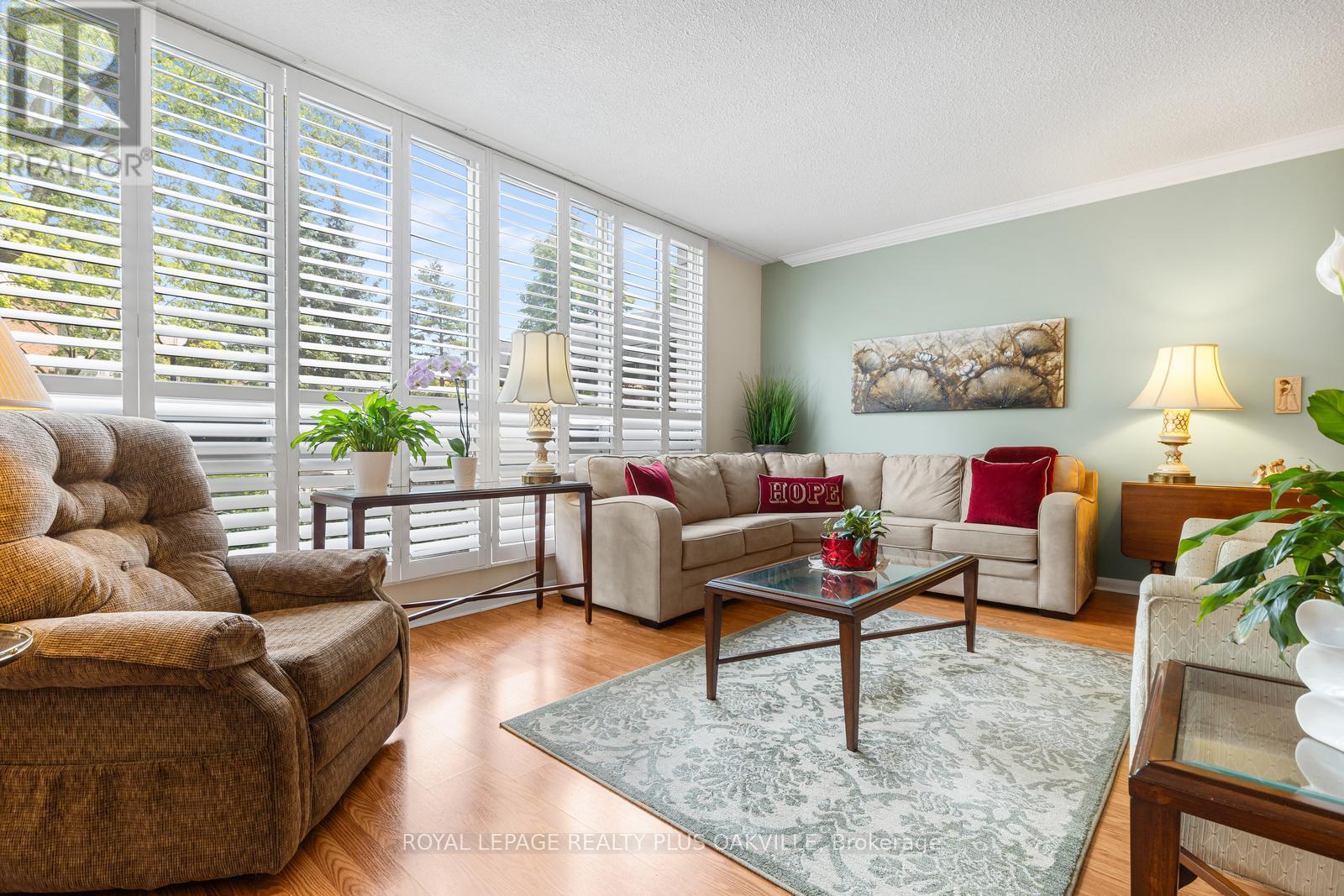 102 - 2175 Marine Drive, Oakville, Ontario  L6L 5L5 - Photo 11 - W13520110