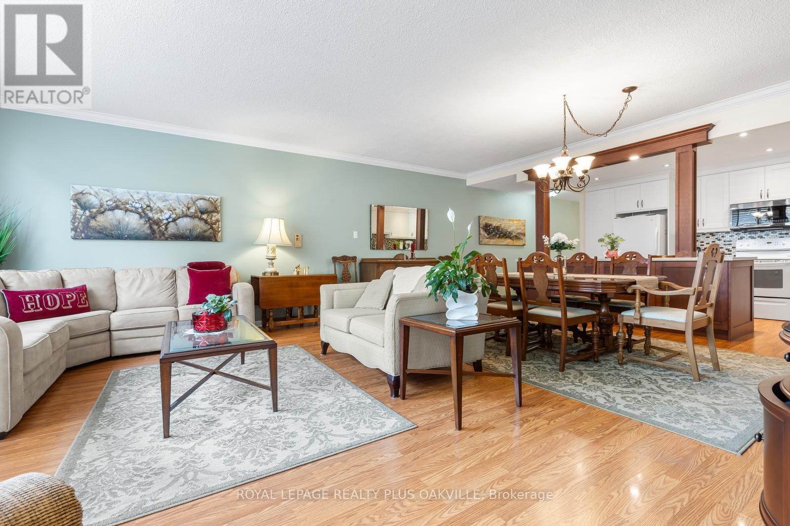 102 - 2175 Marine Drive, Oakville, Ontario  L6L 5L5 - Photo 13 - W13520110
