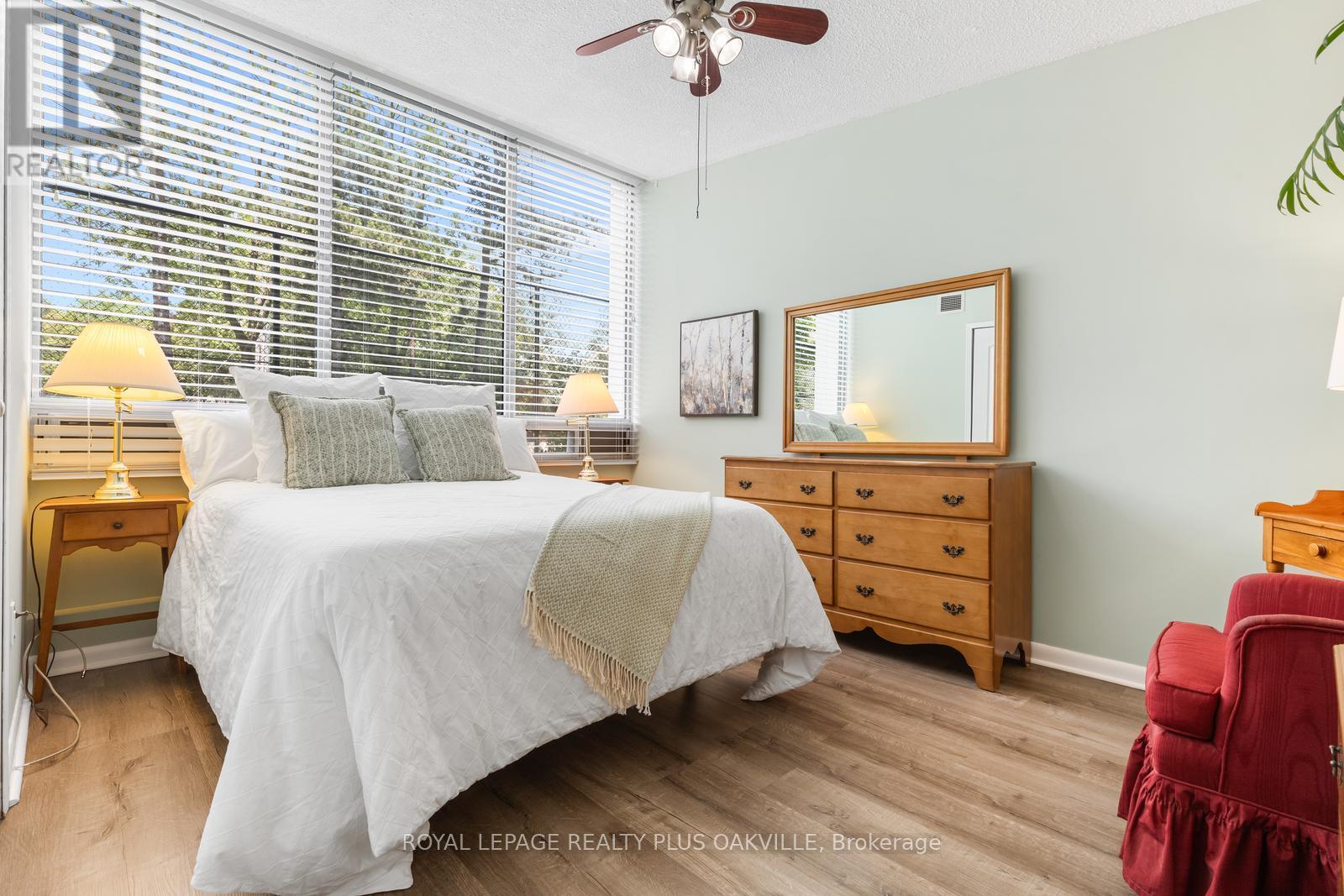 102 - 2175 Marine Drive, Oakville, Ontario  L6L 5L5 - Photo 20 - W13520110