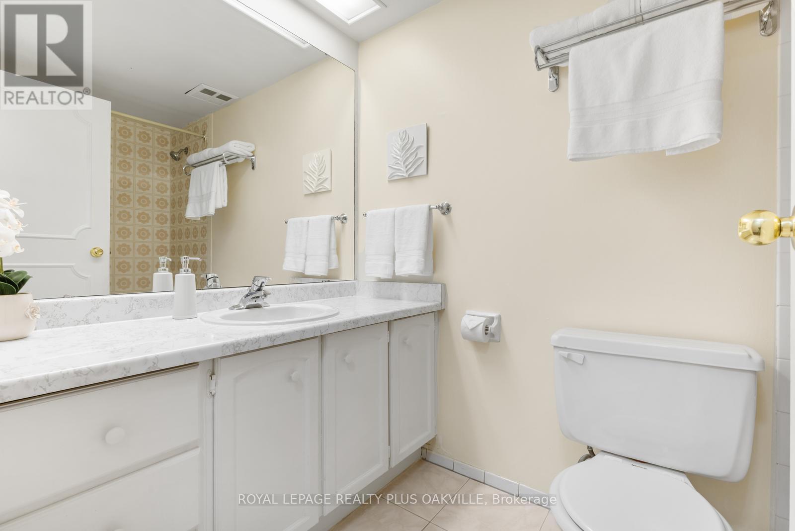 102 - 2175 Marine Drive, Oakville, Ontario  L6L 5L5 - Photo 22 - W13520110
