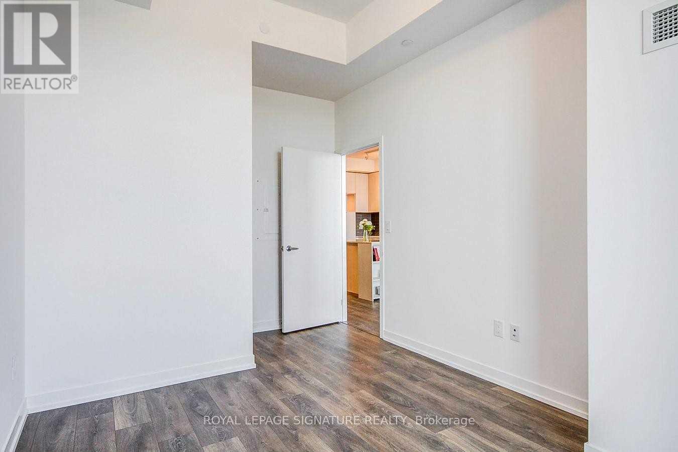 1408 - 2520 Eglinton Avenue W, Mississauga, Ontario  L5M 0Y2 - Photo 11 - W13520116