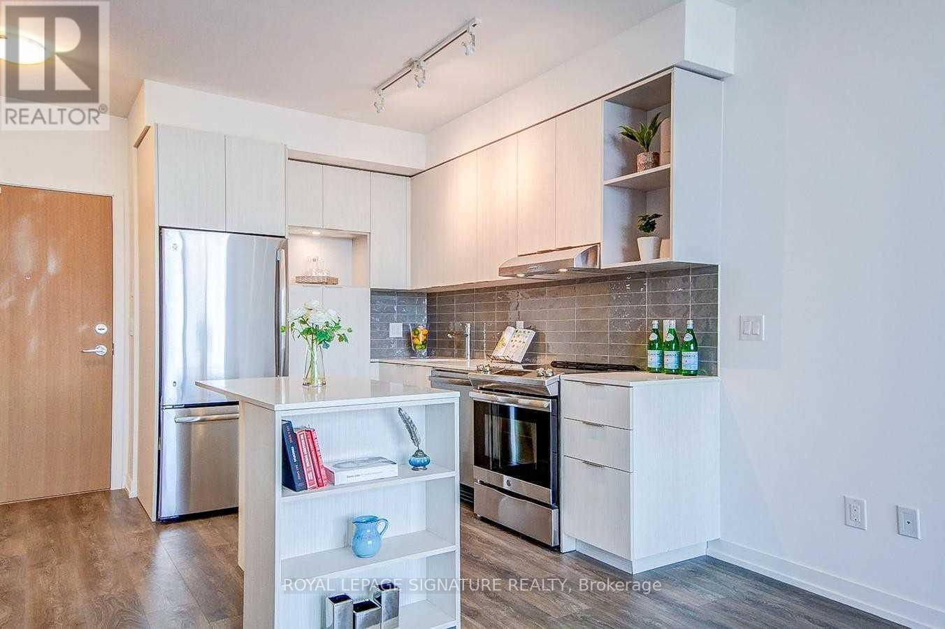 1408 - 2520 Eglinton Avenue W, Mississauga, Ontario  L5M 0Y2 - Photo 6 - W13520116