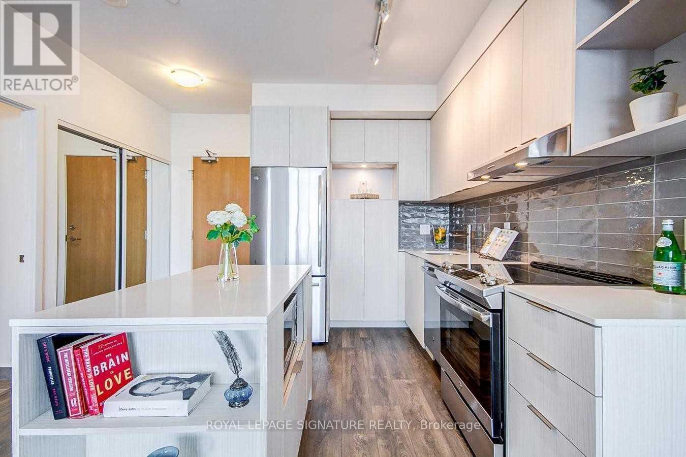 1408 - 2520 Eglinton Avenue W, Mississauga, Ontario  L5M 0Y2 - Photo 8 - W13520116