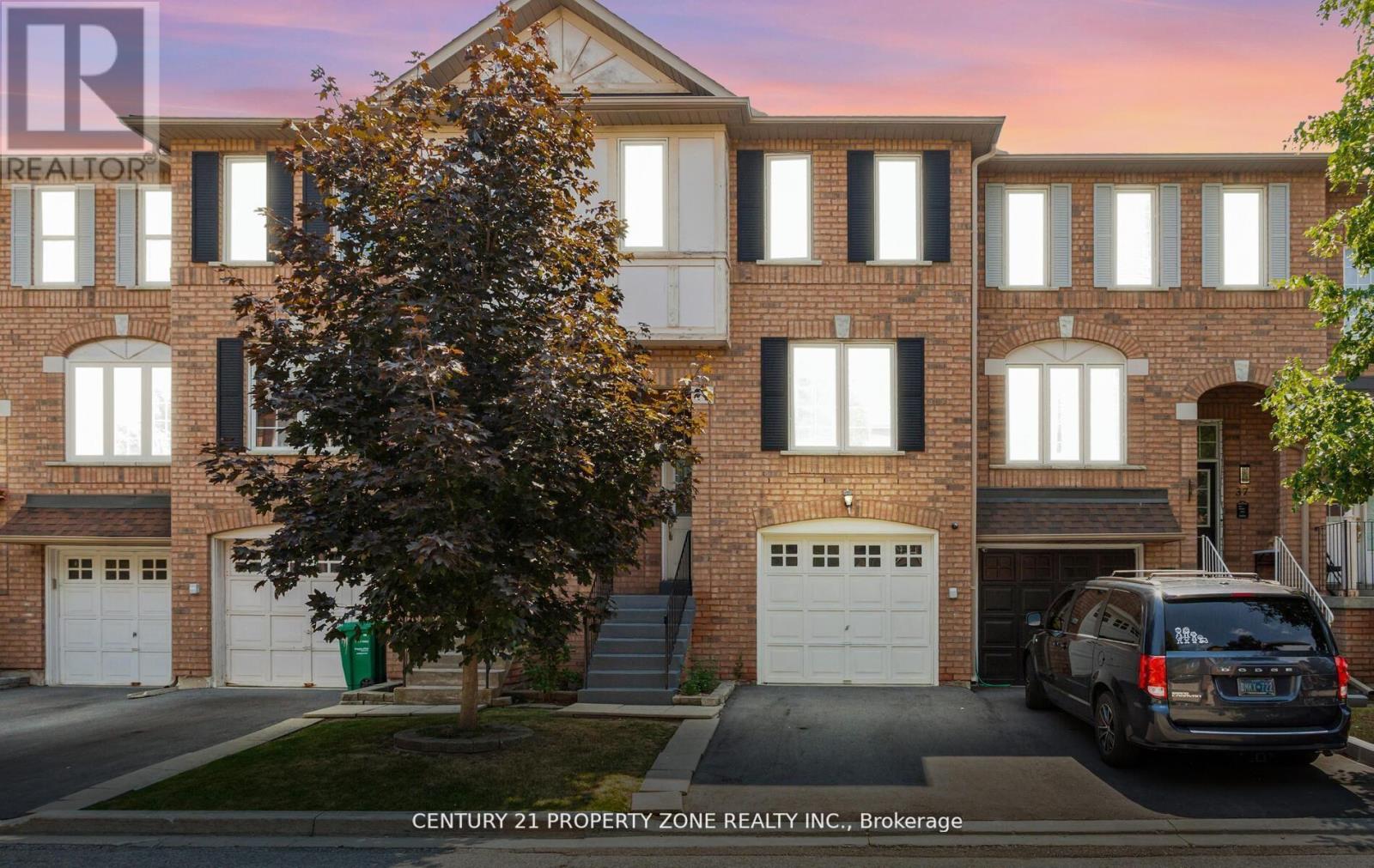 39 - 2 Claybrick Court, Brampton, Ontario  L6V 4M7 - Photo 5 - W13520132