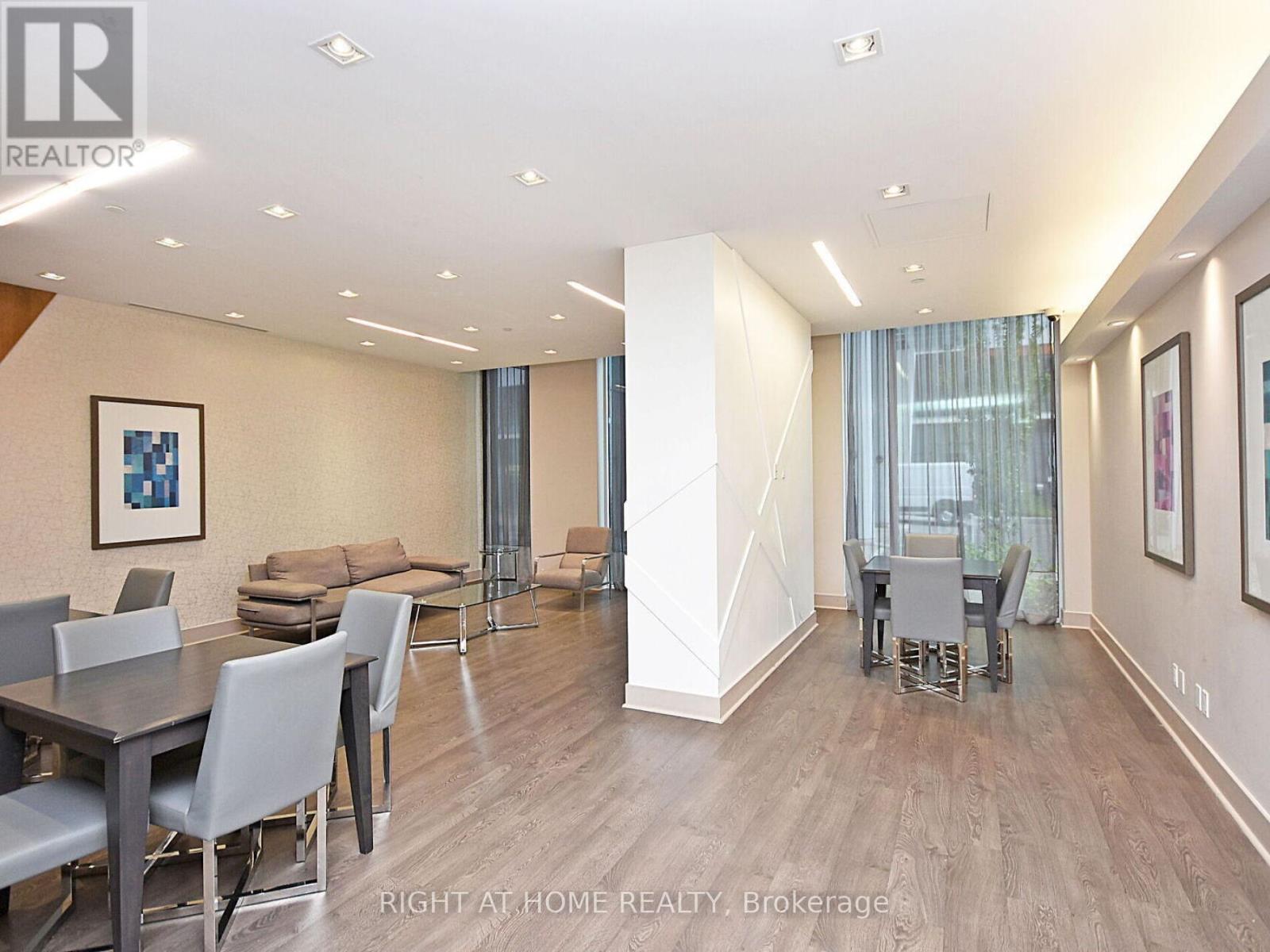 1301 - 55 Eglinton Avenue W, Mississauga, Ontario  L5R 0E4 - Photo 45 - W13520172