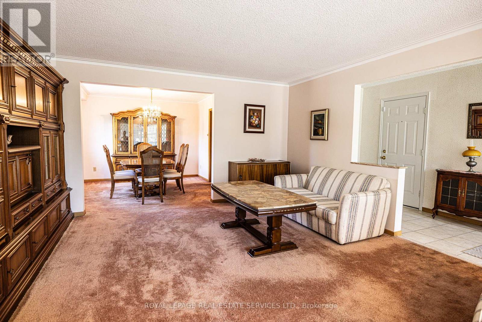 3465 Lincove Terrace, Mississauga, Ontario  L4Y 3N4 - Photo 2 - W13520196