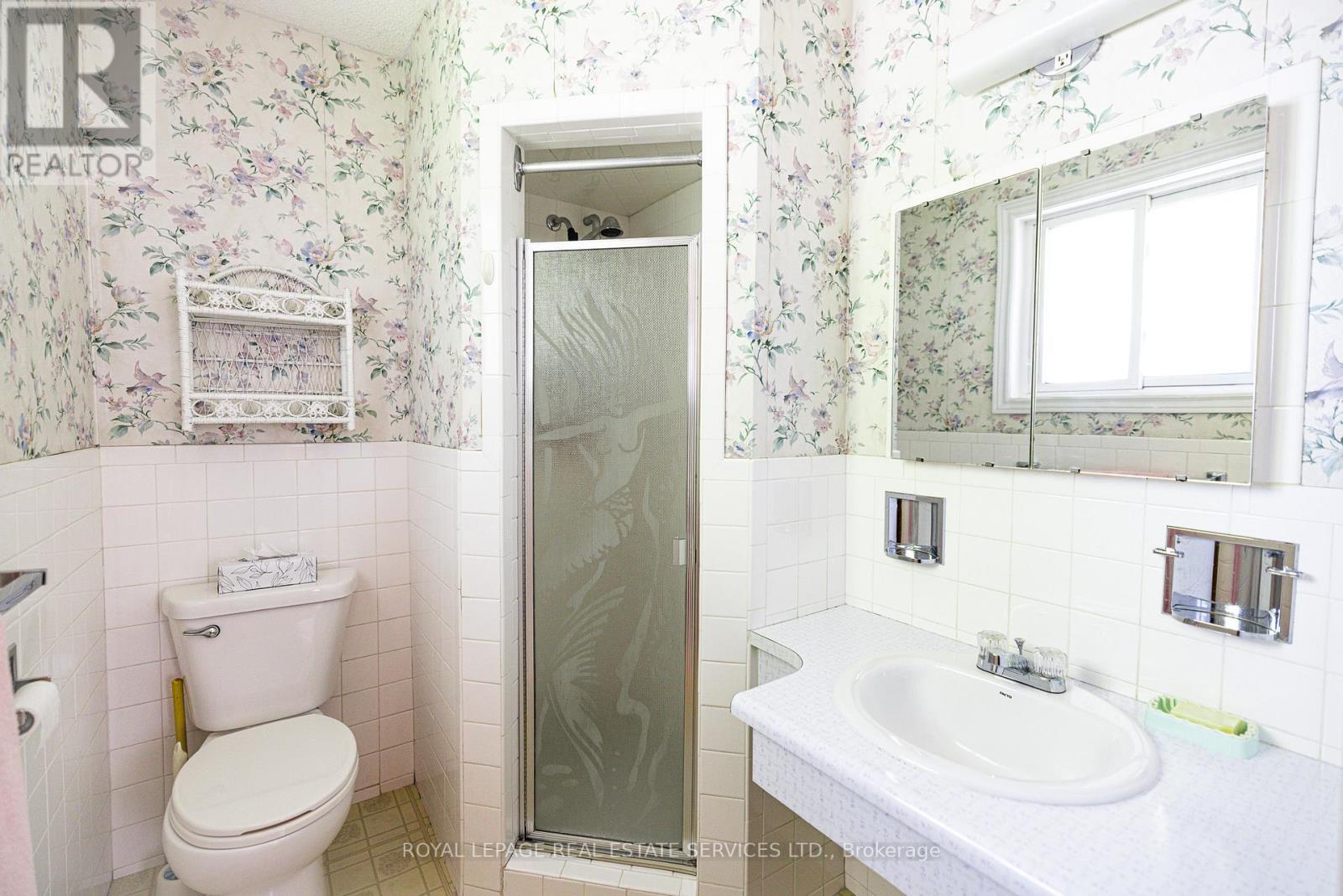 3465 Lincove Terrace, Mississauga, Ontario  L4Y 3N4 - Photo 8 - W13520196