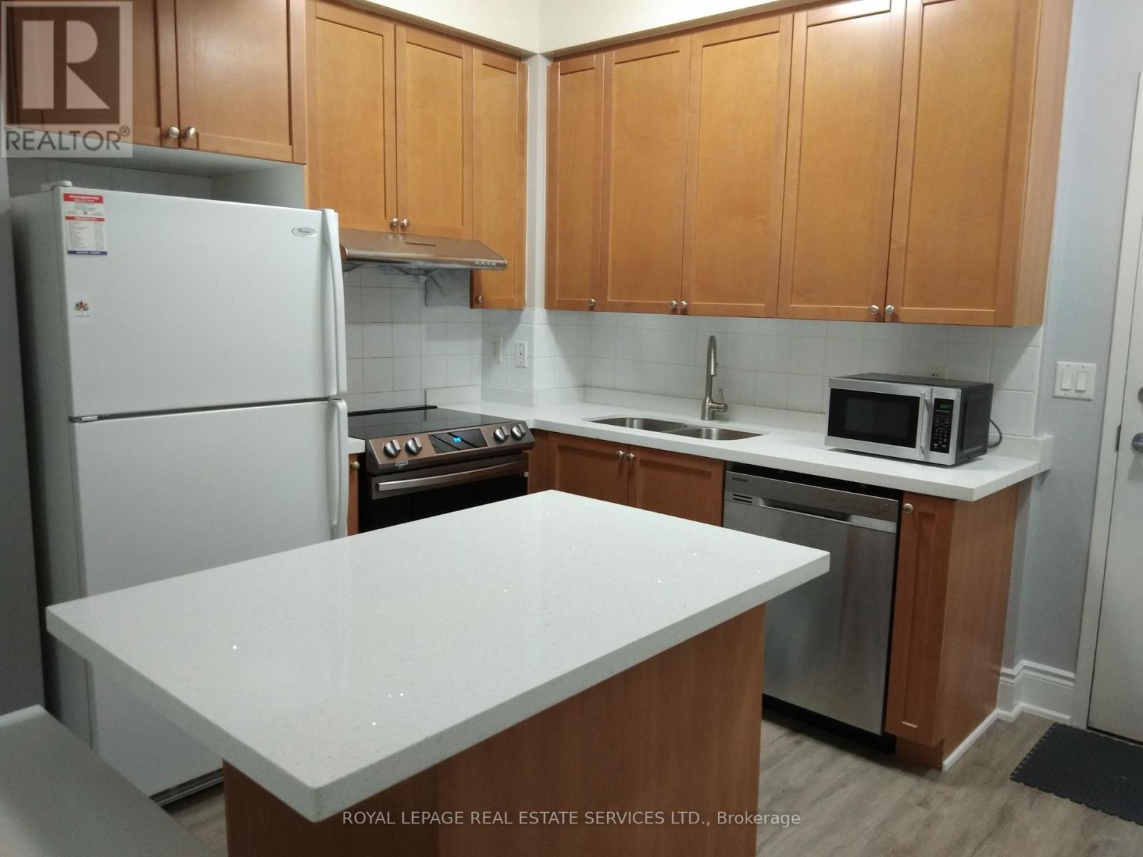 331 - 3888 Duke Of York Boulevard, Mississauga, Ontario  L5B 4P5 - Photo 8 - W13520206