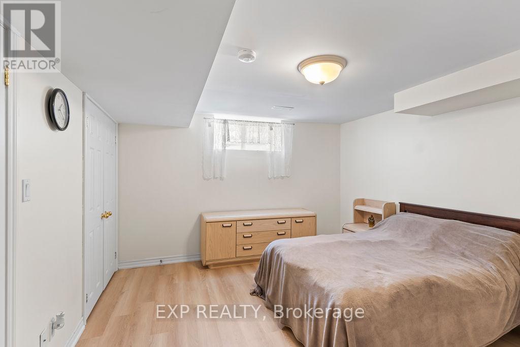 225 Ellis Crescent, Halton Hills, Ontario  L9T 6B5 - Photo 34 - W13520232