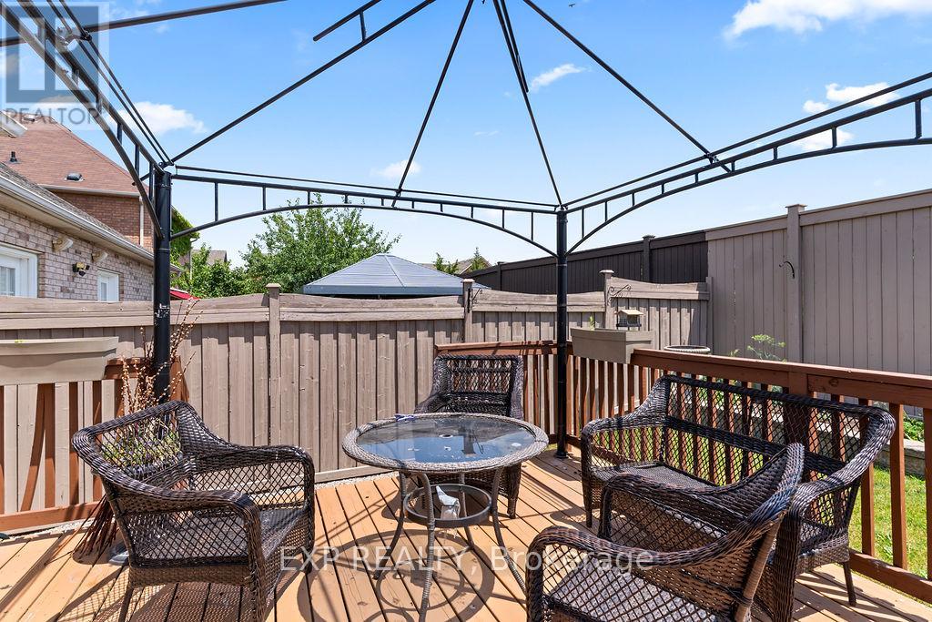 225 Ellis Crescent, Halton Hills, Ontario  L9T 6B5 - Photo 39 - W13520232
