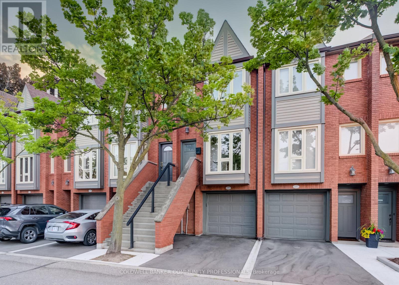 128 - 895 MAPLE AVENUE, Burlington (Brant)