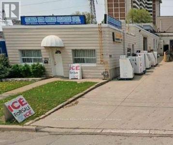464 Gilbert Avenue, Toronto, Ontario - Photo 1 - W13520312