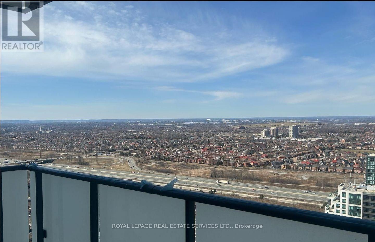 3209 - 430 Square One Drive, Mississauga, Ontario  L5B 0L6 - Photo 3 - W13520362