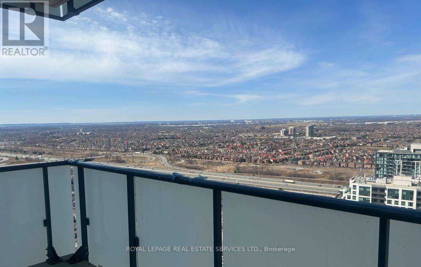 3209 - 430 Square One Drive, Mississauga, Ontario  L5B 0L6 - Photo 4 - W13520362