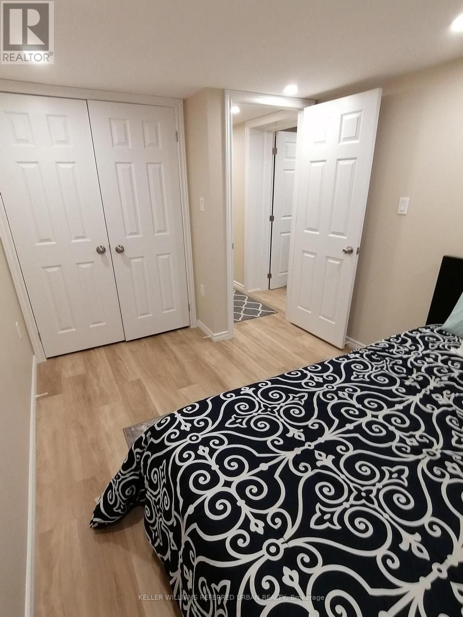 Lower - 163 Livingstone Avenue, Toronto, Ontario  M6E 2L9 - Photo 12 - W13520364