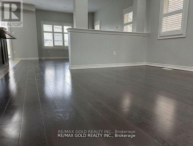 292 Remembrance Drive, Brampton, Ontario  L7A 4J3 - Photo 6 - W13517372