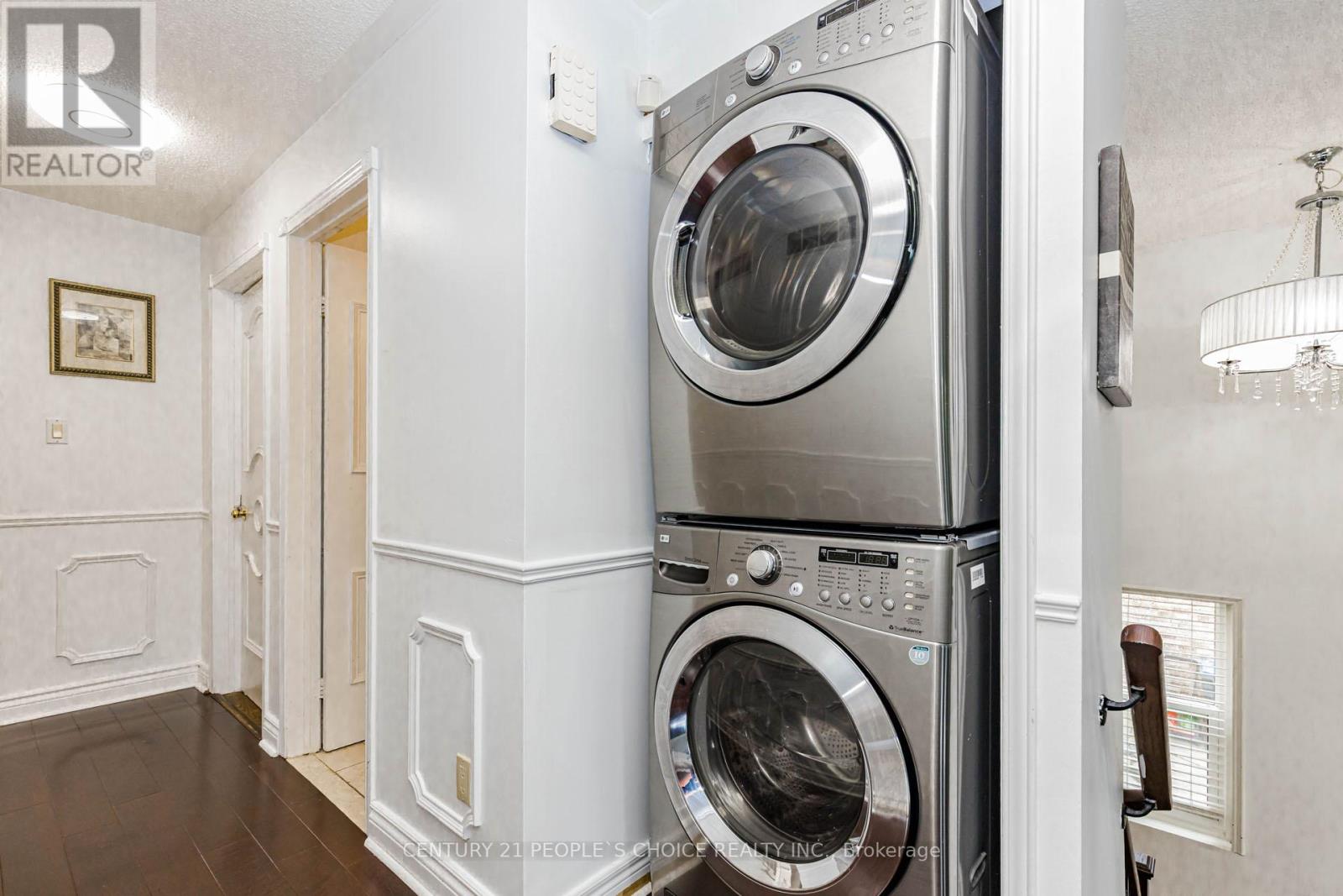 14 Morado Court S, Brampton, Ontario  L6S 4H7 - Photo 18 - W13520240