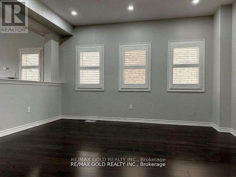 292 Remembrance Drive, Brampton, Ontario  L7A 4J3 - Photo 8 - W13517372
