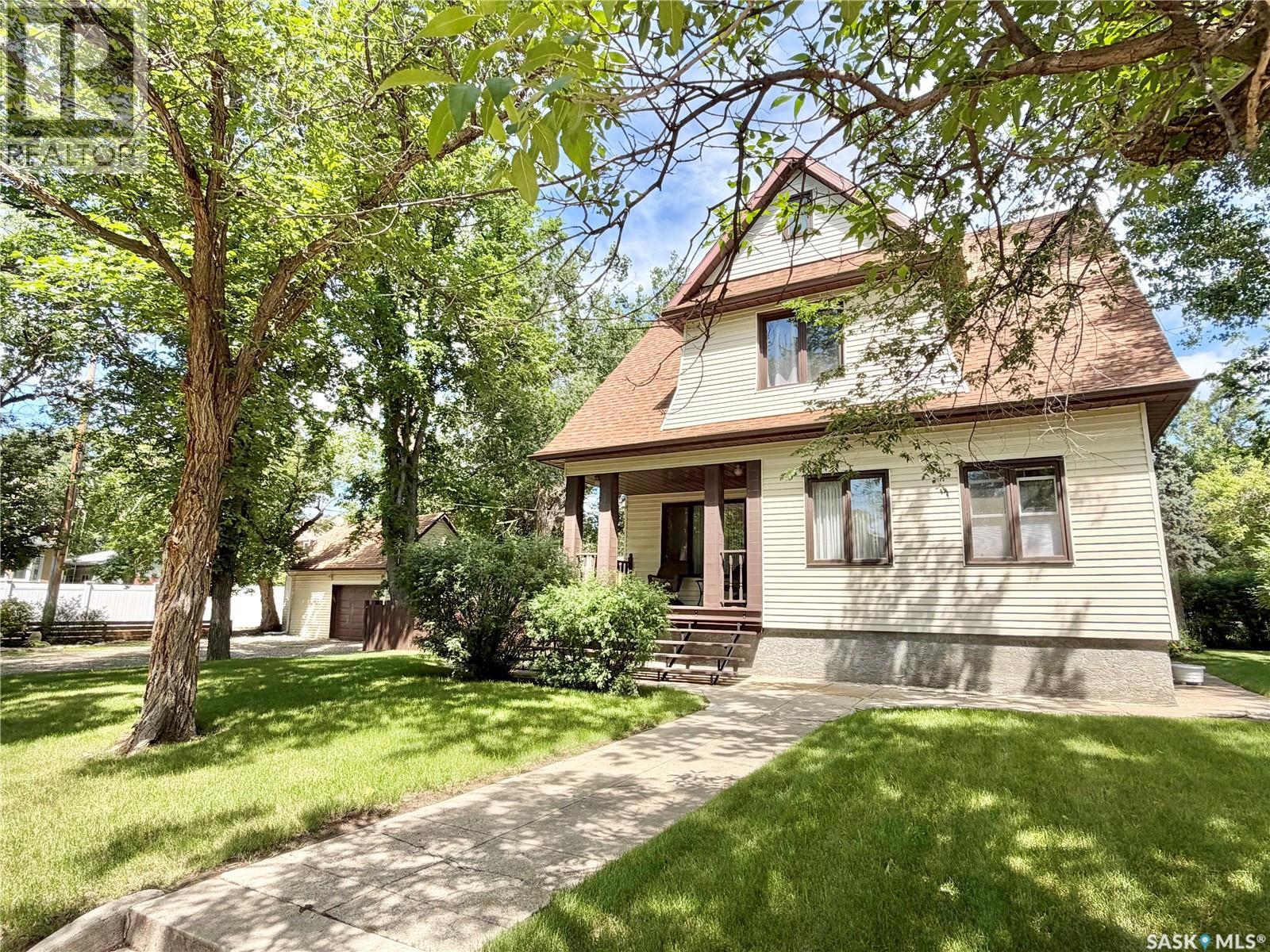 1108 Redland AVENUE, Moose Jaw, Saskatchewan