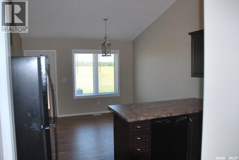 246 Sutter Place, Saskatoon, Saskatchewan  S7T 0R3 - Photo 10 - SK041436