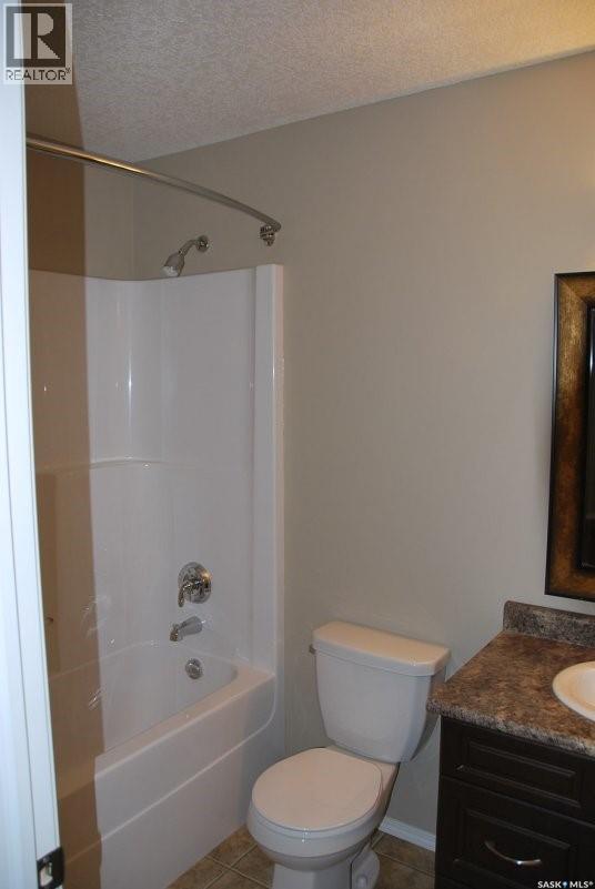246 Sutter Place, Saskatoon, Saskatchewan  S7T 0R3 - Photo 8 - SK041436
